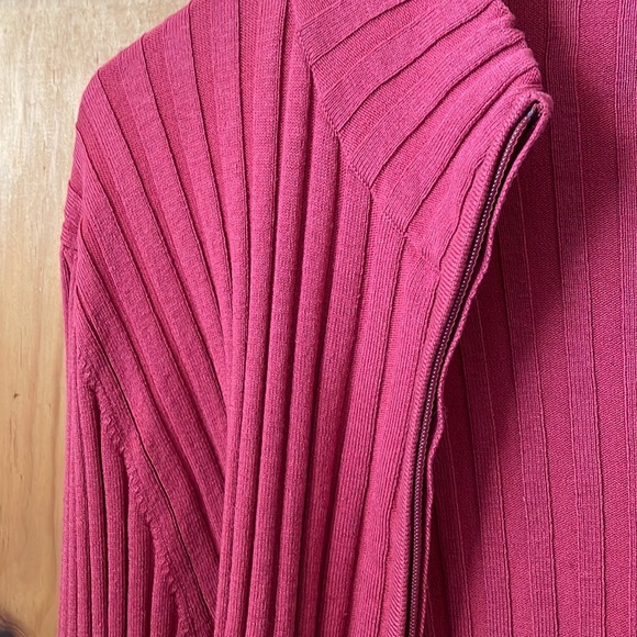 CAbi full front zip cardigan, long sleeve jersey knit top in lovely deep rose,XL - Picture 6 of 11